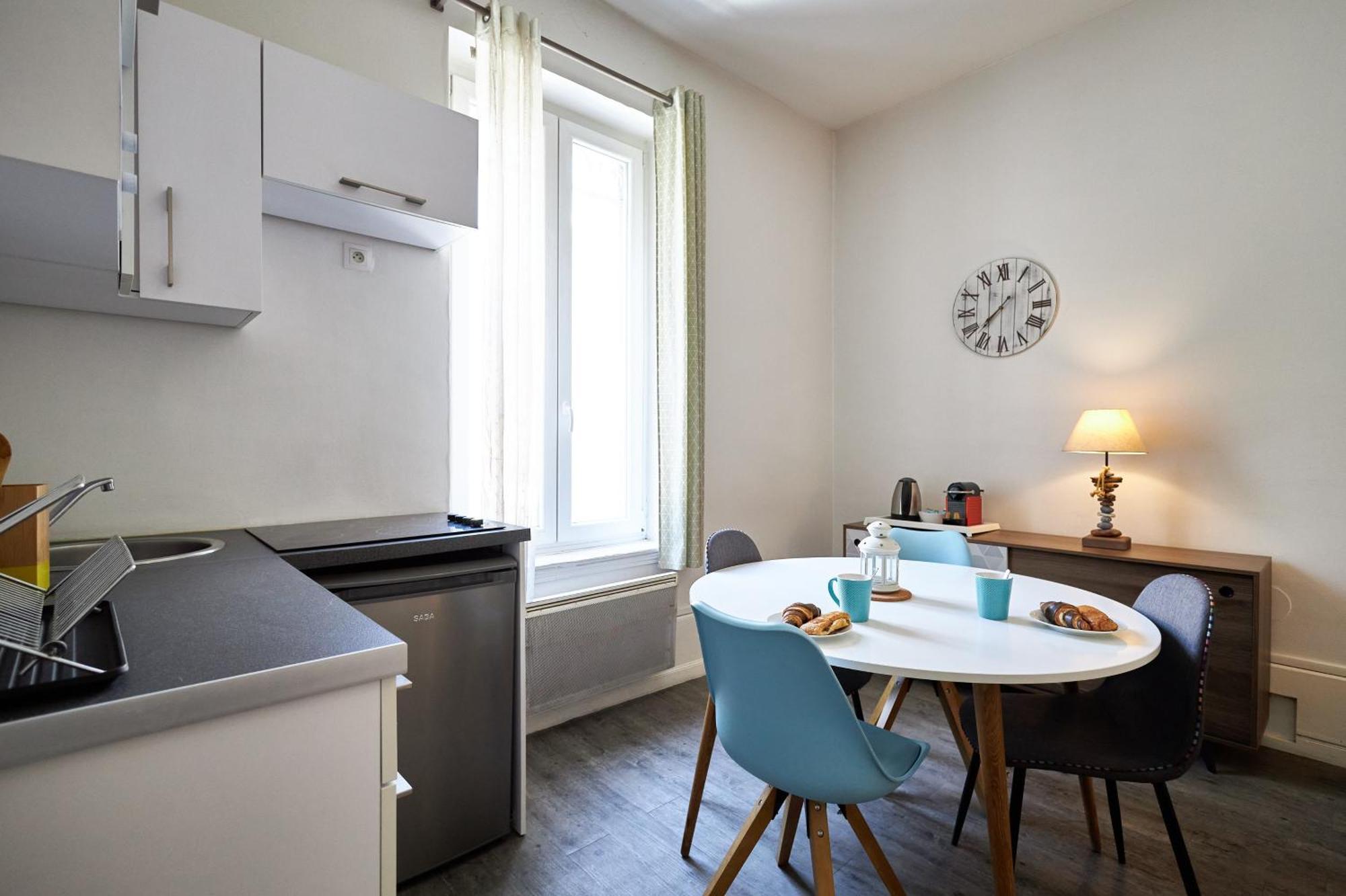 Appartement Champ T2 - 5 Mins Des Caves De Champagne Reims